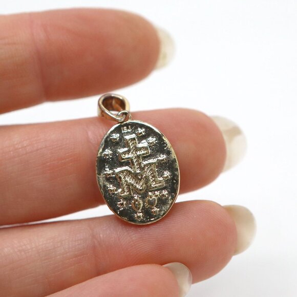 Miraculous Virgin Mary 18K Gold Plated Religious Oval Medal Pendant by ISJ - Picture 5 of 7